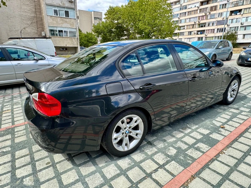 BMW 320 I, снимка 5 - Автомобили и джипове - 51778186
