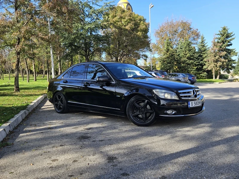 Mercedes-Benz C 250, снимка 2 - Автомобили и джипове - 52106611