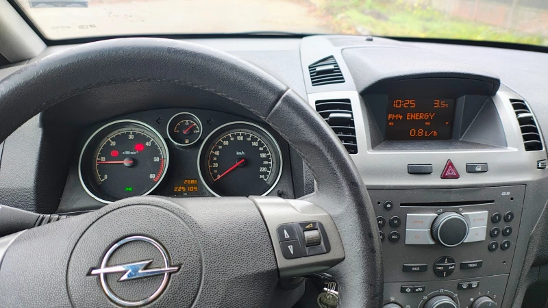 Opel Zafira B, снимка 8 - Автомобили и джипове - 52420723