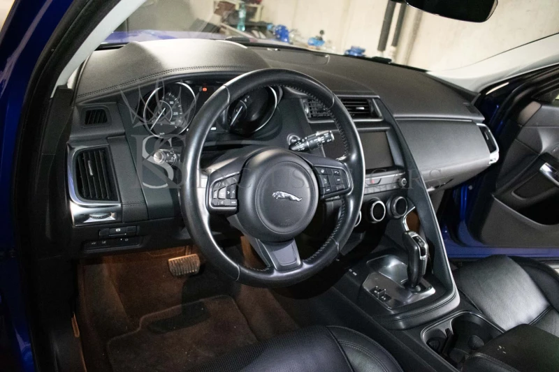 Jaguar E-pace S* AWD* NAVI* LED* CAM* 18'', снимка 10 - Автомобили и джипове - 52814759