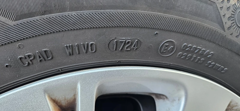 Peugeot 208 1.6 HDI, снимка 16 - Автомобили и джипове - 52913929