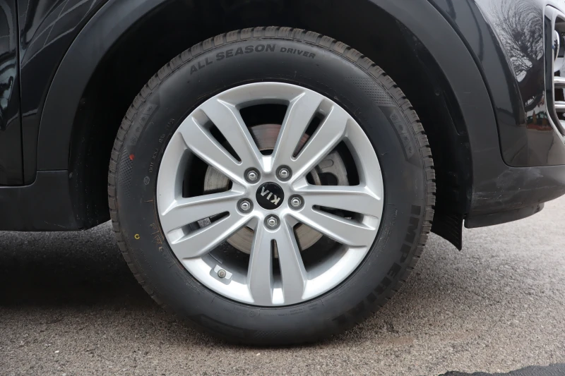 Kia Sportage 1.6i-57000km!!!, снимка 4 - Автомобили и джипове - 53507650
