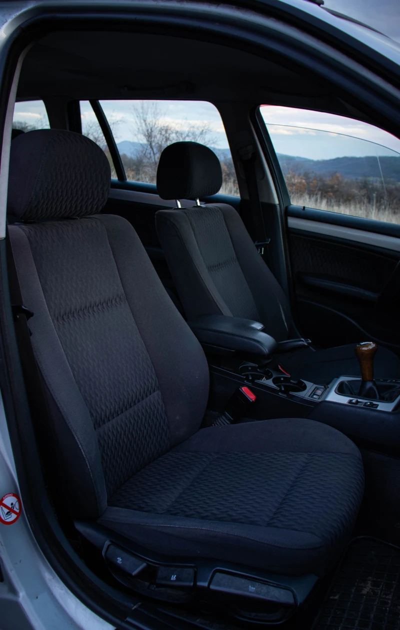 BMW 320, снимка 9 - Автомобили и джипове - 53600283