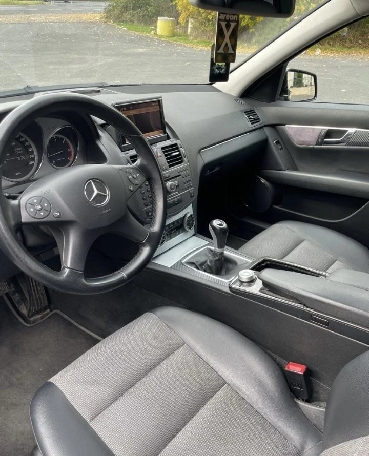 Mercedes-Benz C 250  - изображение 9