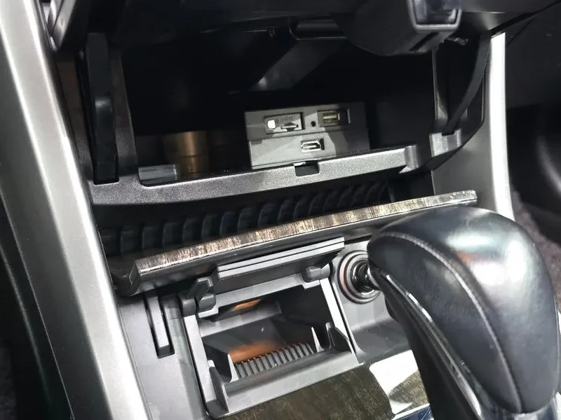 Honda Accord 2.4, снимка 9 - Автомобили и джипове - 54253395