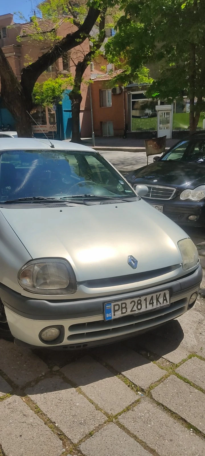 Renault Clio, снимка 2 - Автомобили и джипове - 54471116