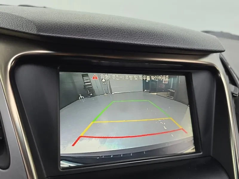 Hyundai Grandeur 2.4, снимка 15 - Автомобили и джипове - 54625785