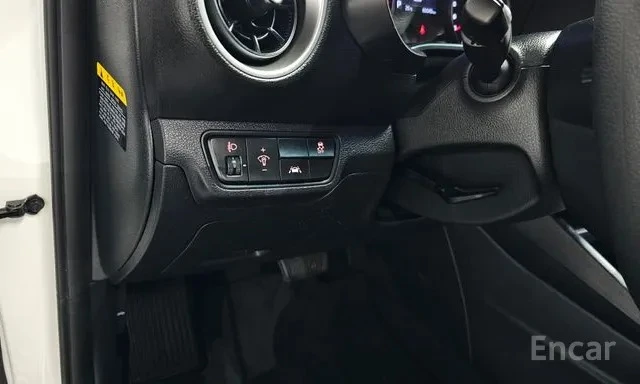 Kia K3 * ОПЦИЯ ЗА АВТОКРЕДИТ БЕЗ ПЪРВОНАЧАЛНА ВНОСКА * , снимка 15 - Автомобили и джипове - 55409225