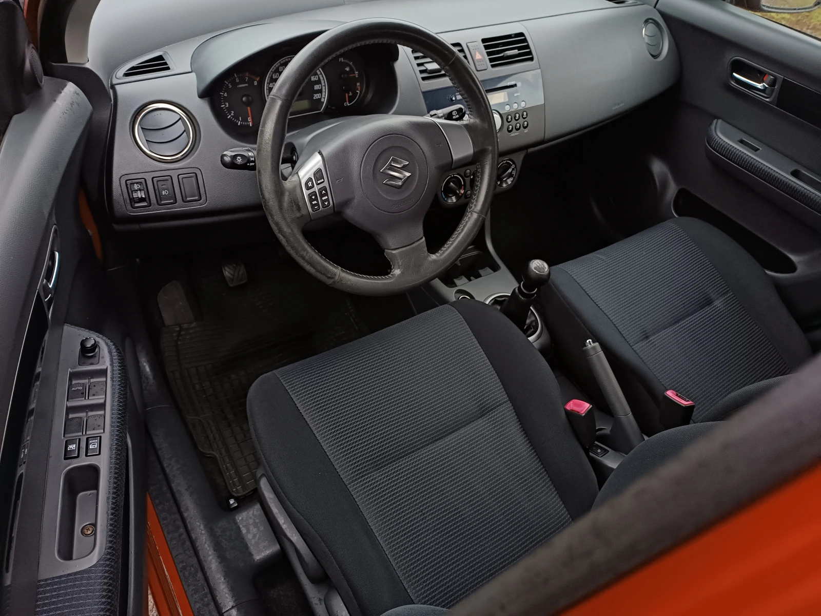 Suzuki Swift FACE LIFT-1.3i-90кс-4х4-КЛИМАТИК- - изображение 10