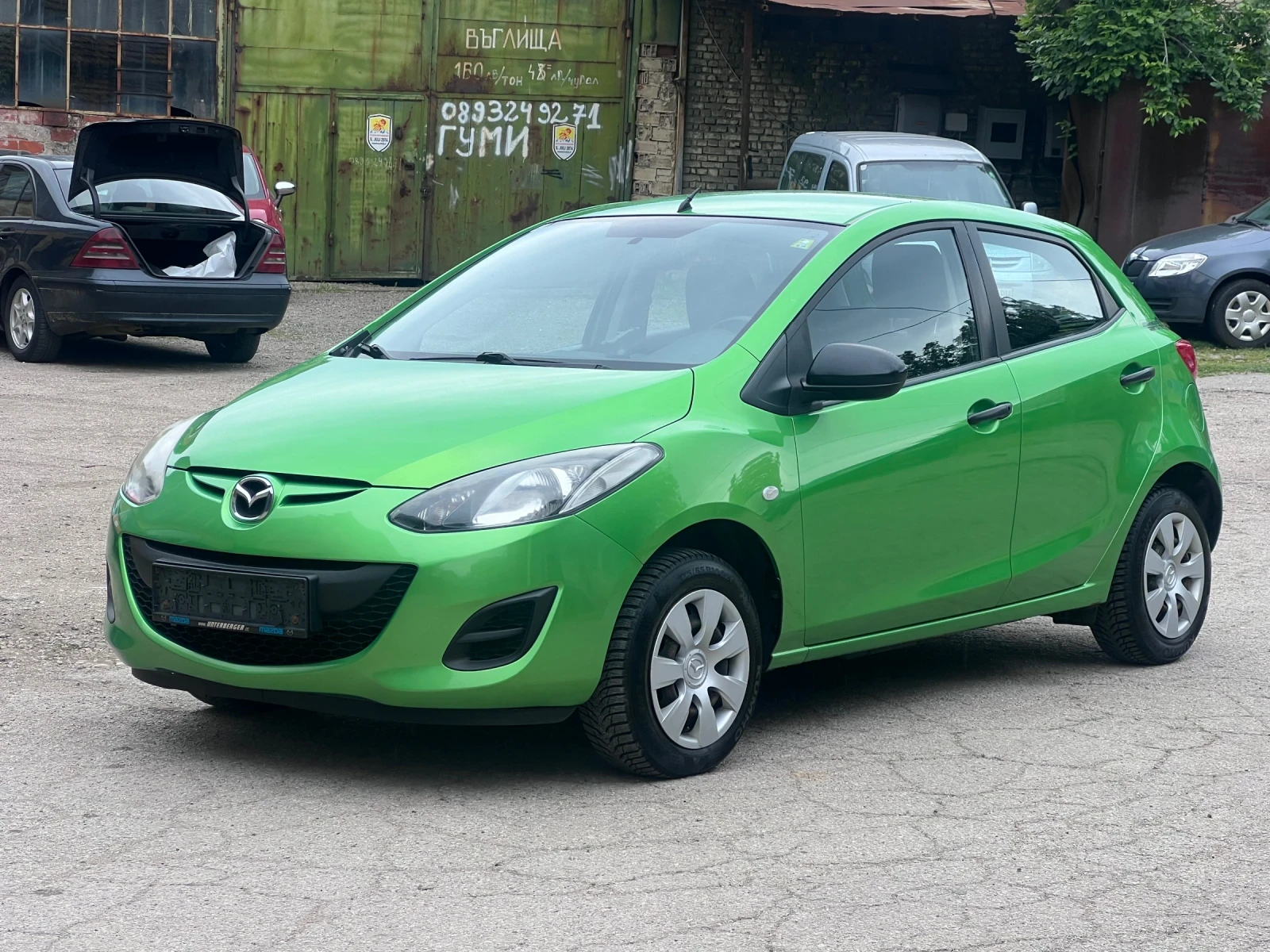 Mazda 2 1.4i FACE LIFT!!! УНИКАТ - изображение 2