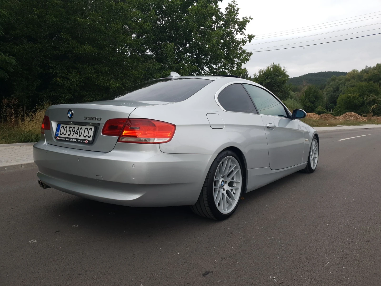 BMW 330 Keyless - изображение 3