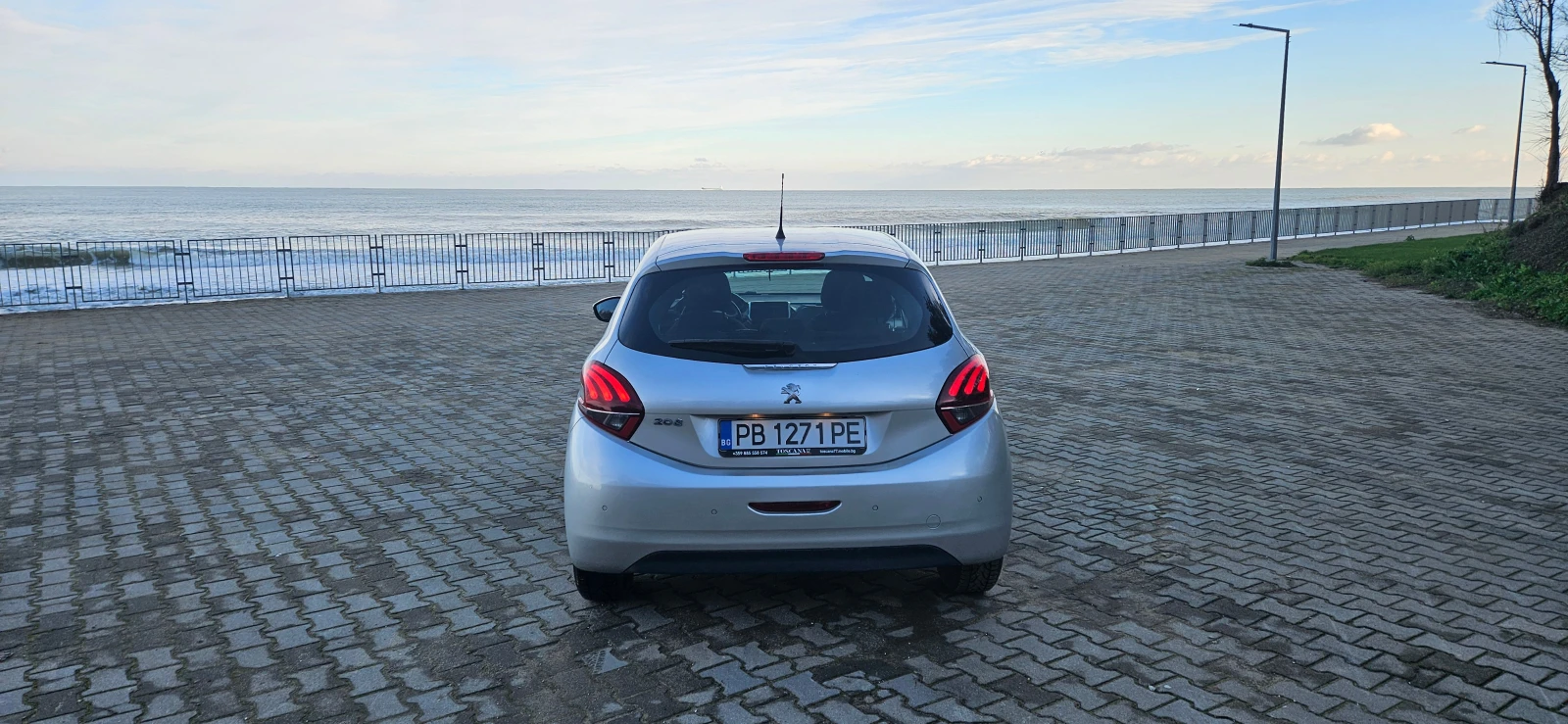 Peugeot 208 1.6 HDI - изображение 5