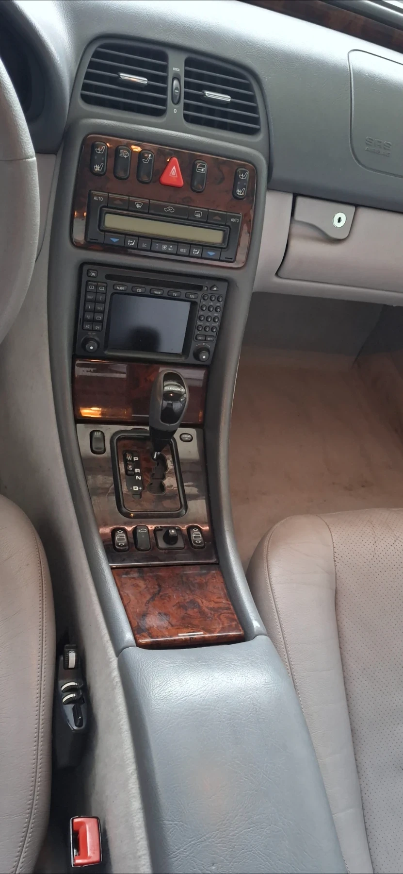 Mercedes-Benz CLK, снимка 8 - Автомобили и джипове - 53712636