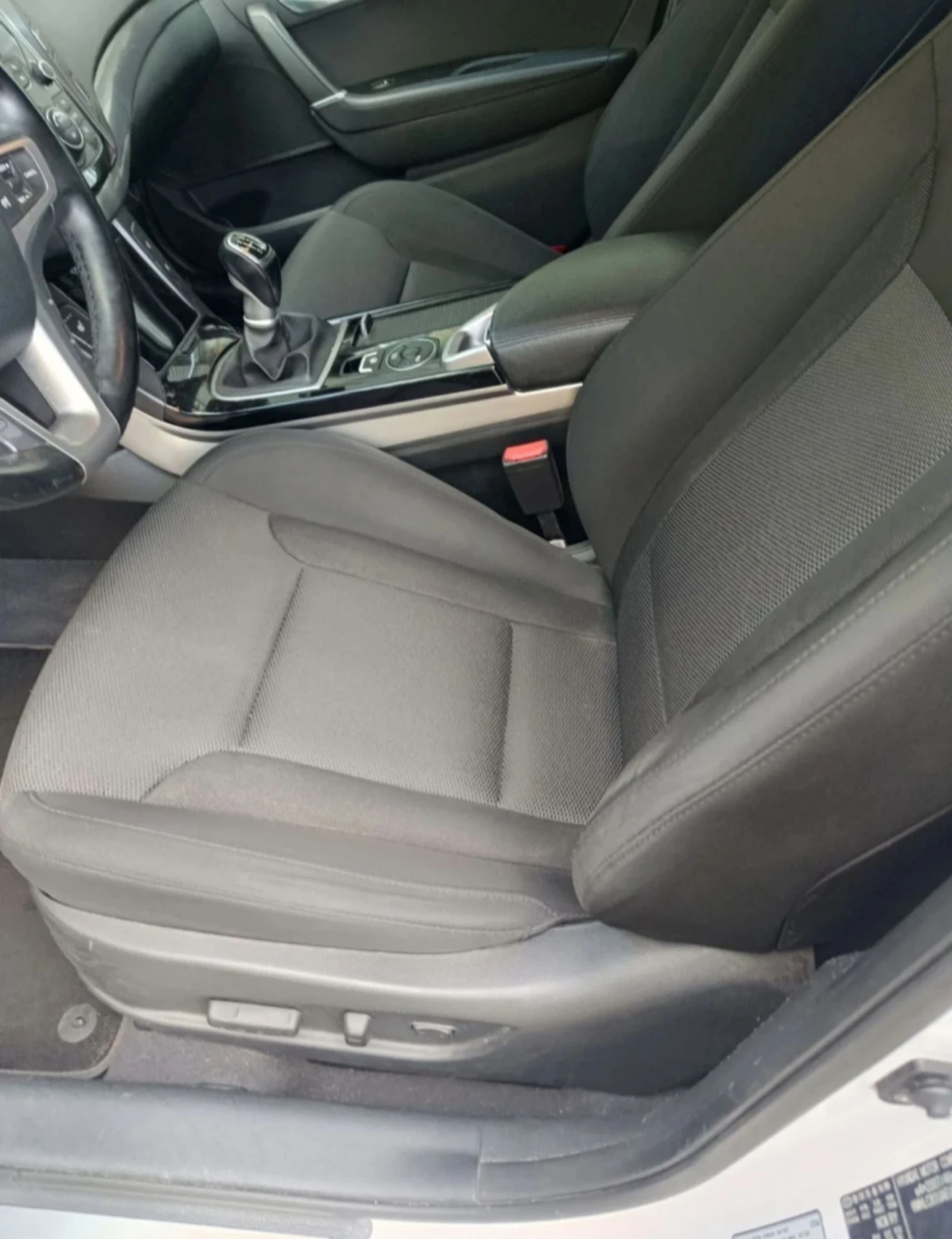 Hyundai I40 1.7 , снимка 10 - Автомобили и джипове - 53772556