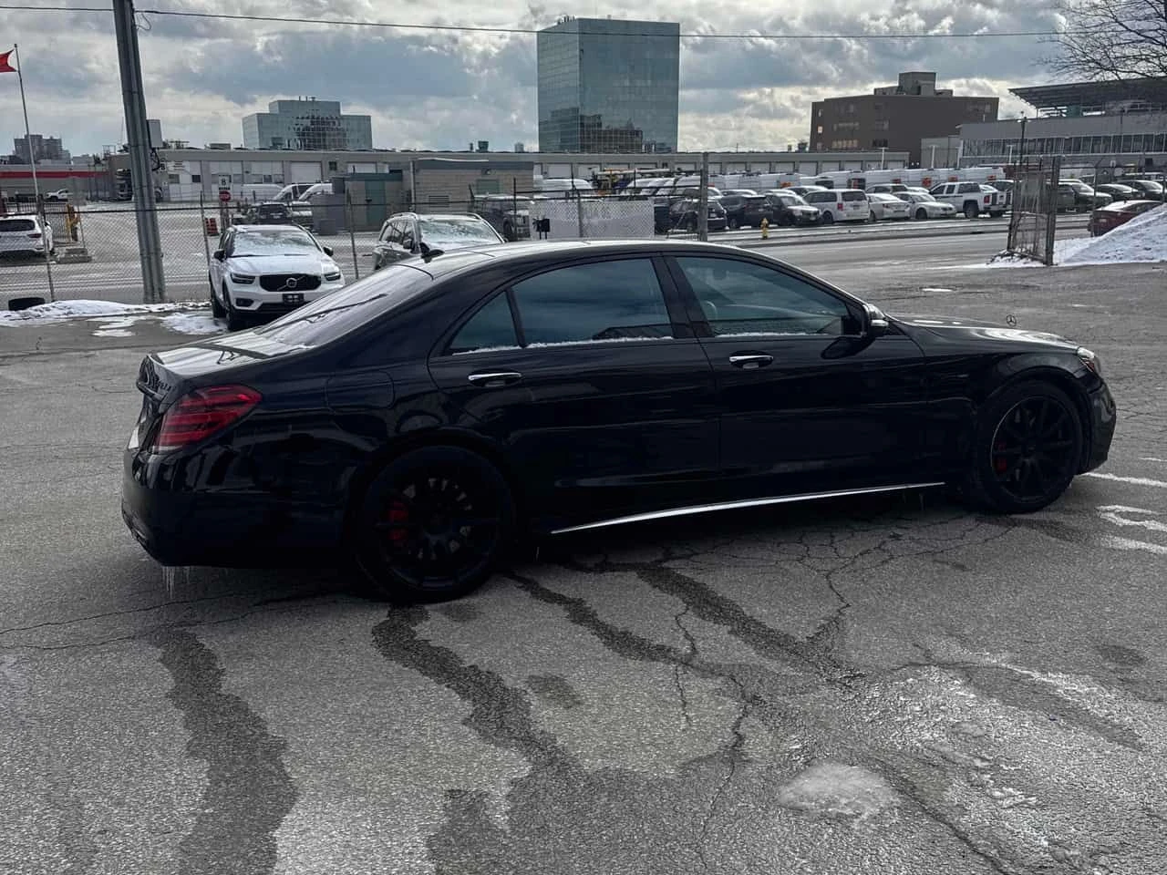 Mercedes-Benz S 63 * AMG * CARFAX * ЦЕНА ДО БГ, снимка 5 - Автомобили и джипове - 53901931