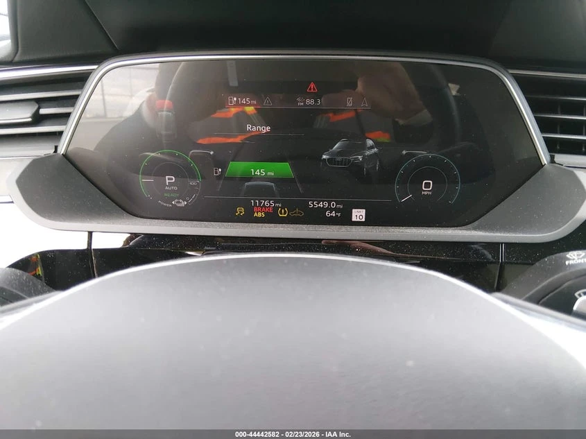 Audi E-Tron Premium Plus Quattro, снимка 7 - Автомобили и джипове - 53900772