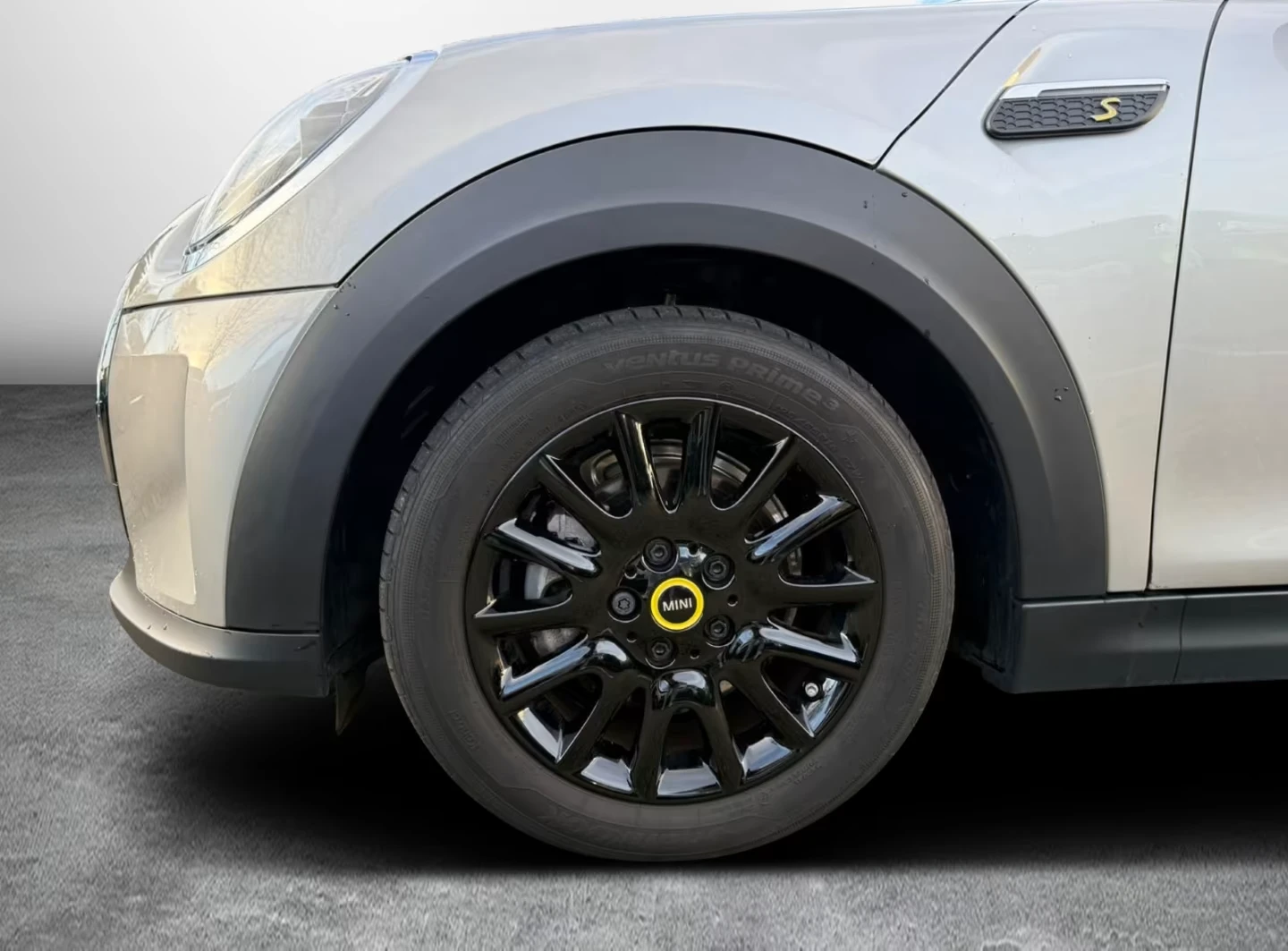 Mini Cooper SE* LED* NAVI* CARPLAY* , снимка 5 - Автомобили и джипове - 53969619