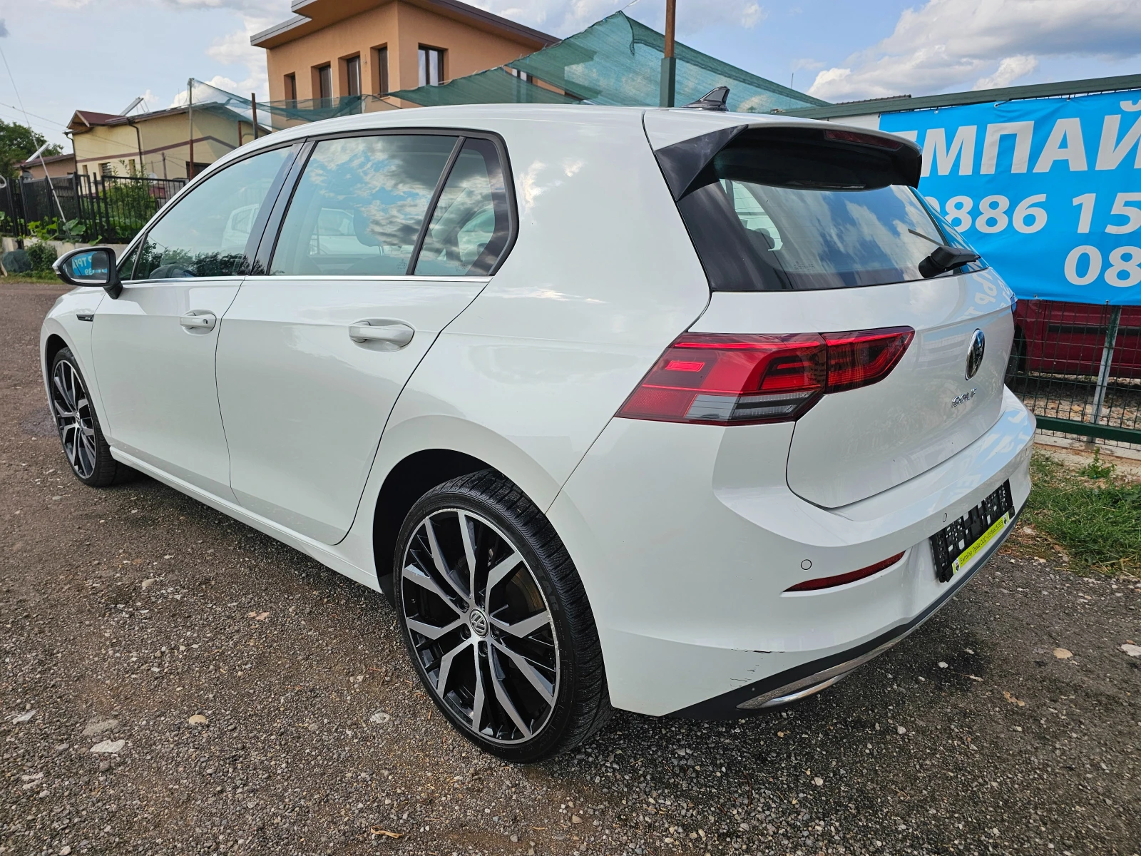 VW Golf 1.5tsi LED 44000km , снимка 7 - Автомобили и джипове - 54149424