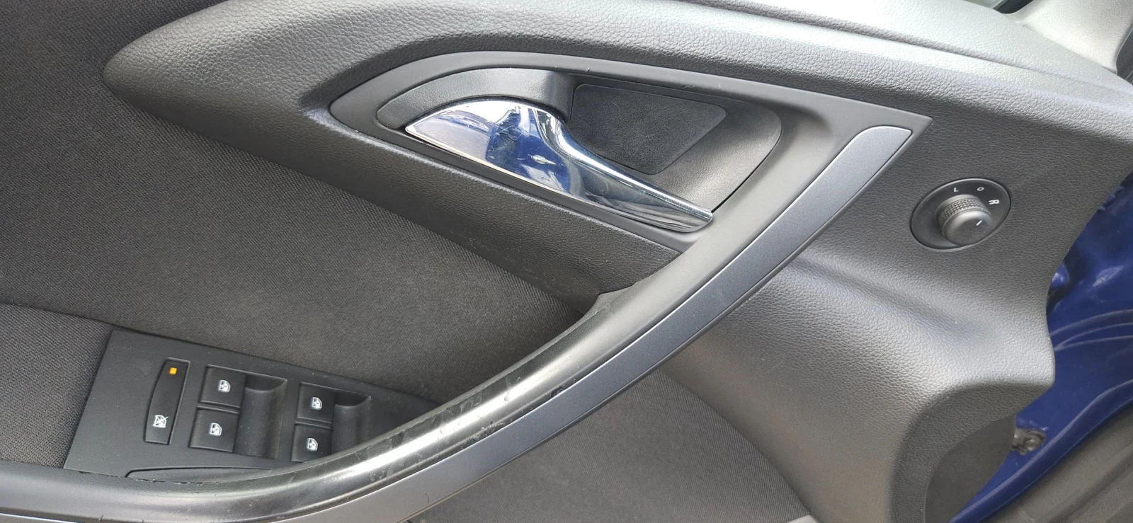 Opel Astra, снимка 12 - Автомобили и джипове - 54237129