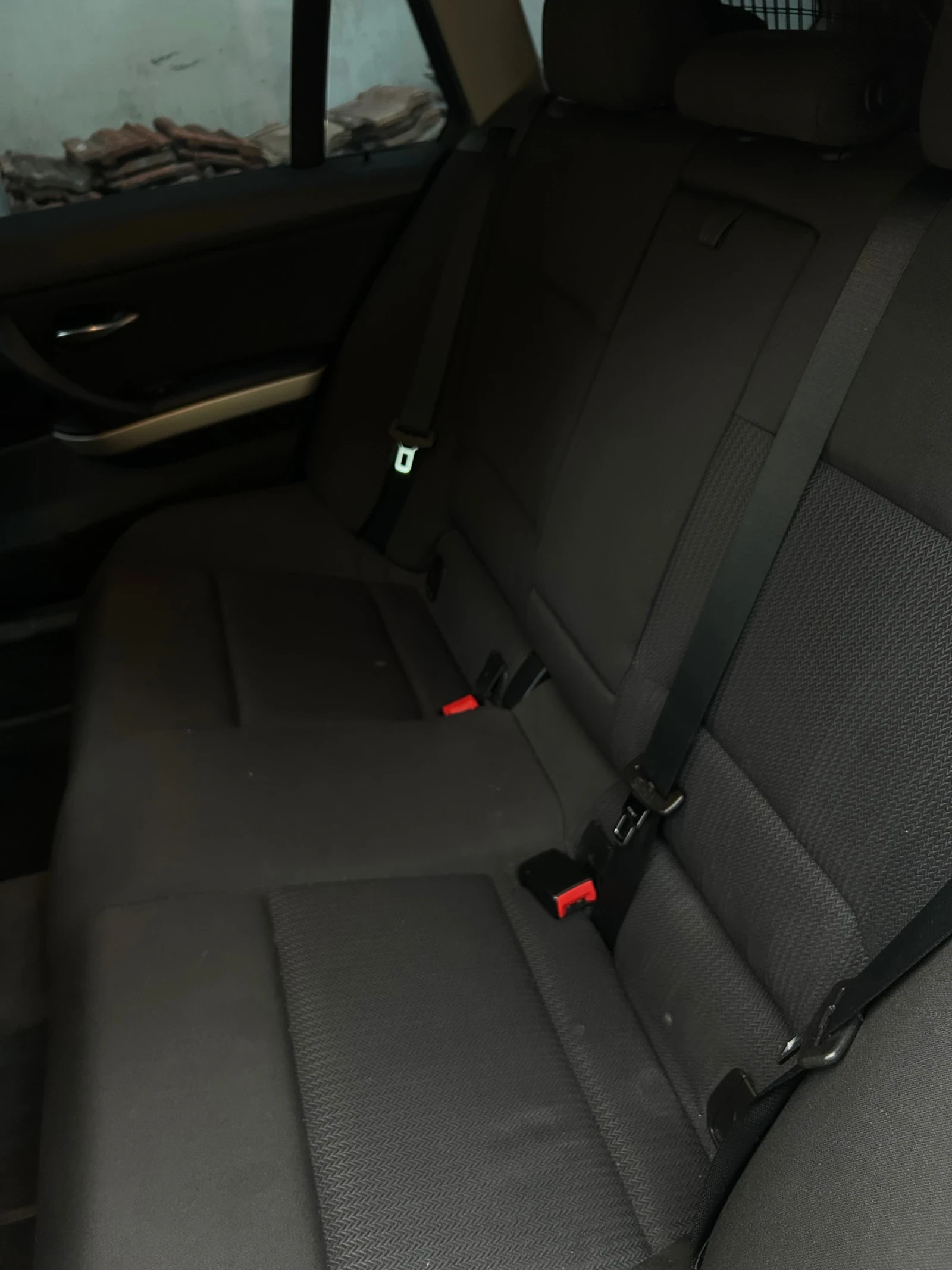 BMW 320, снимка 12 - Автомобили и джипове - 54511282