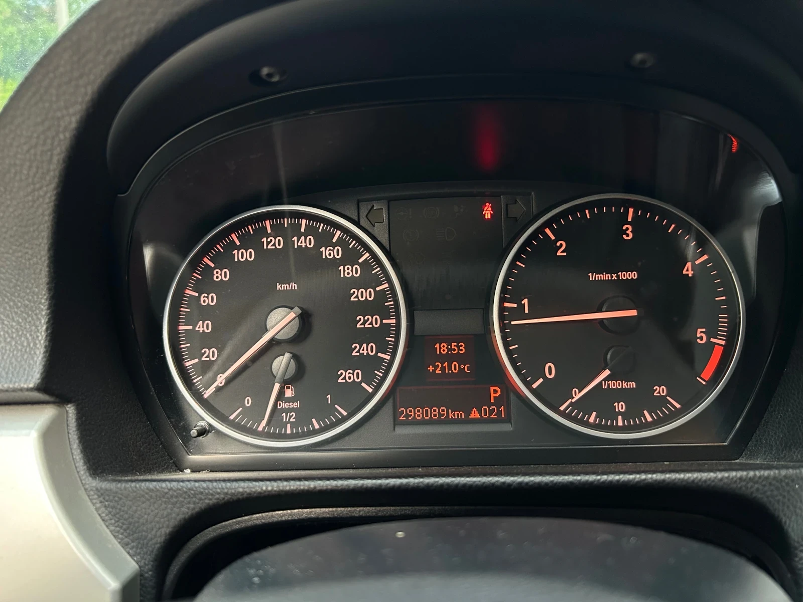 BMW 320, снимка 6 - Автомобили и джипове - 54511282