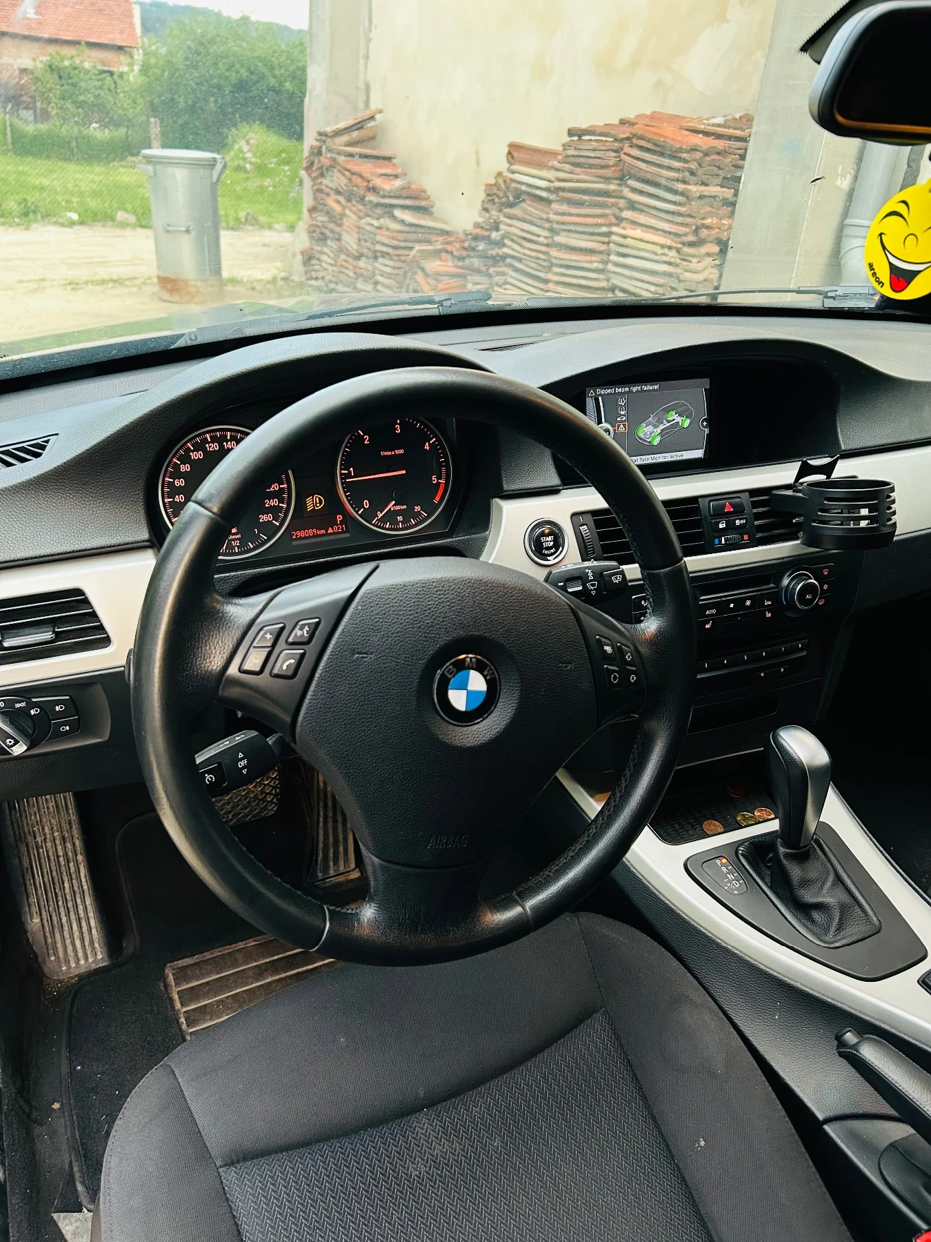 BMW 320, снимка 13 - Автомобили и джипове - 54511282