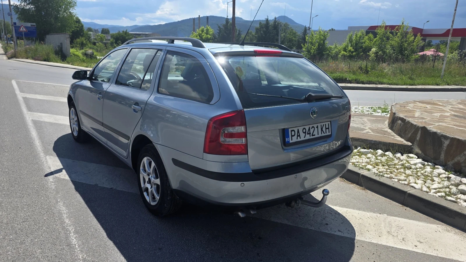 Skoda Octavia 1.9 TDI 4x4 Климатик, снимка 3 - Автомобили и джипове - 54912261