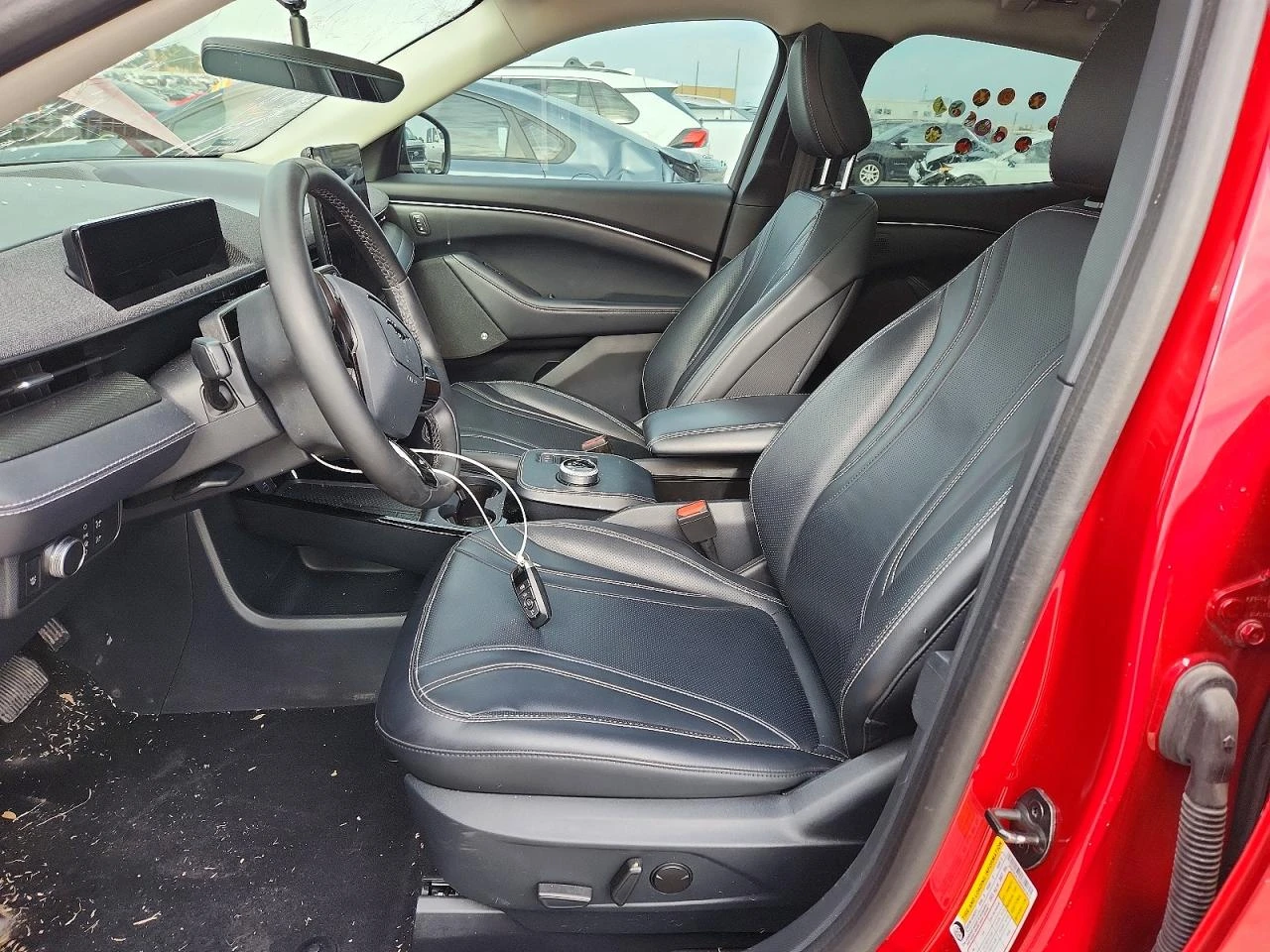 Ford Mustang Mach-E Premium, снимка 7 - Автомобили и джипове - 55126922