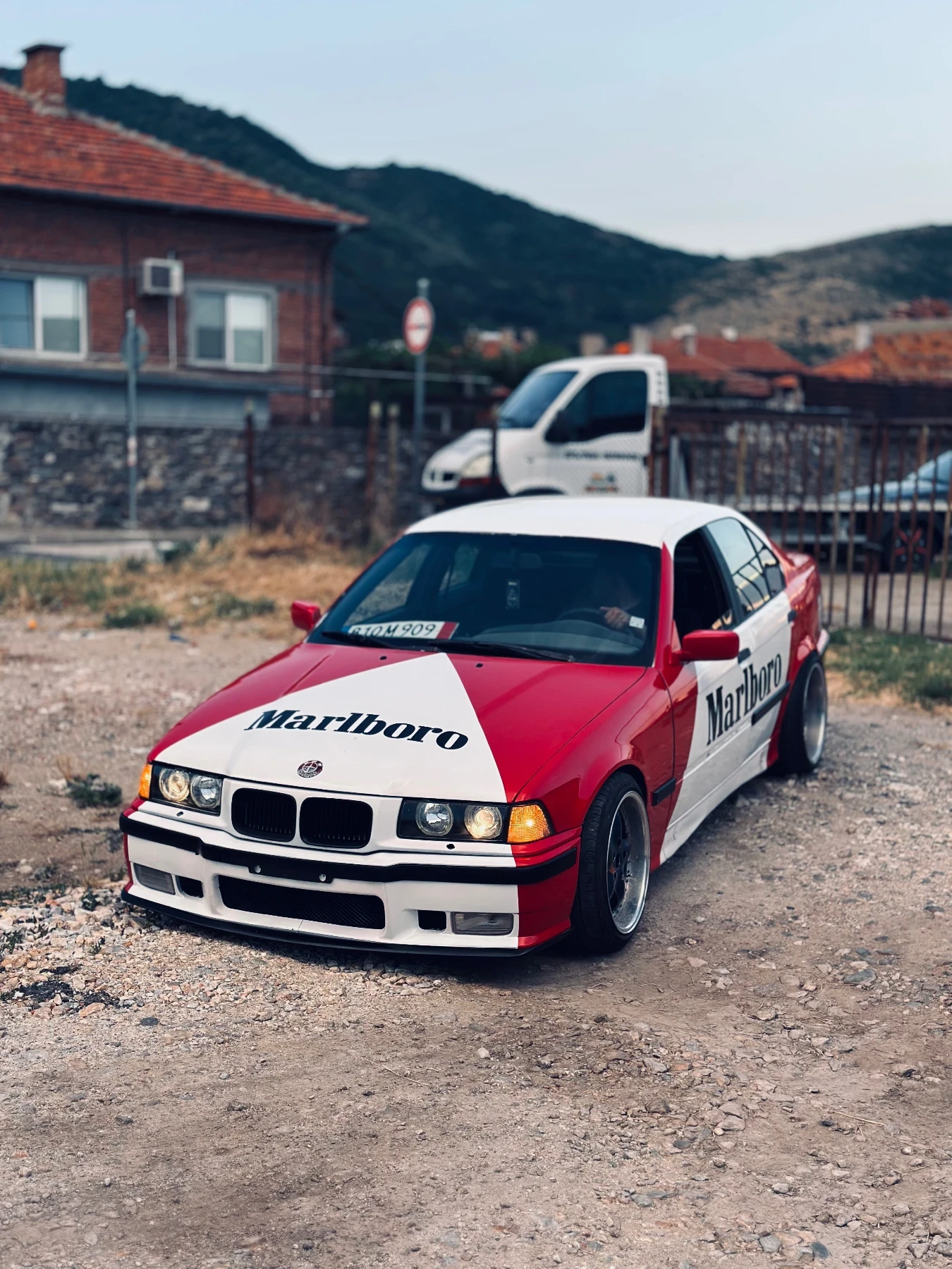 BMW 318 318i 115, снимка 5 - Автомобили и джипове - 55187056