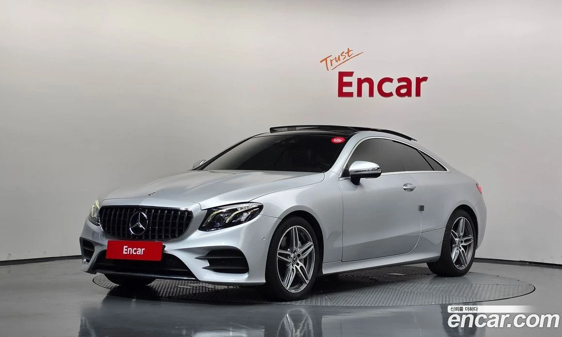 Mercedes-Benz E 220 Coupe