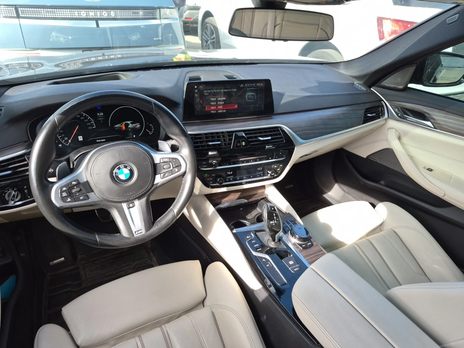 BMW 540 * 540I XDRIVE * CARFAX * ЦЕНА ДО БГ, снимка 10 - Автомобили и джипове - 55805668