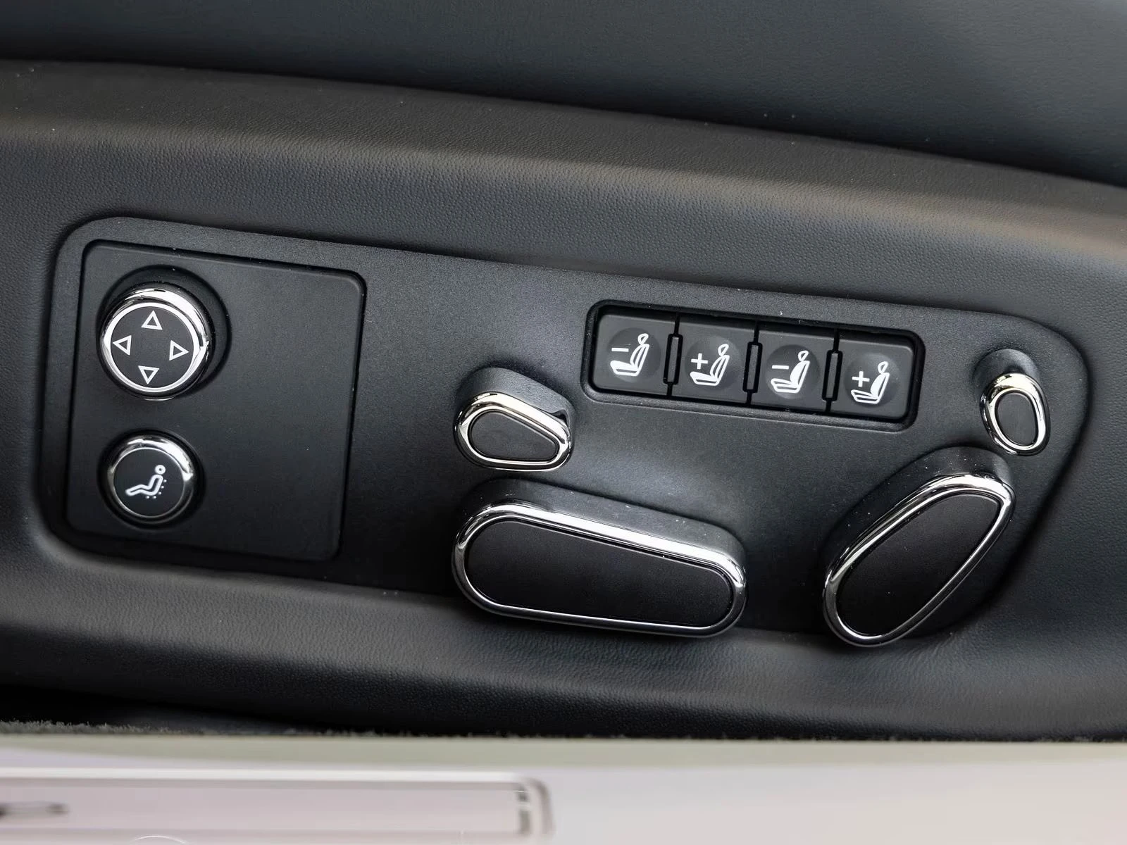 Bentley Continental gt GTC/ V8 HYBRID / AZURE / B&O / HUD / 360 / , снимка 10 - Автомобили и джипове - 55978102