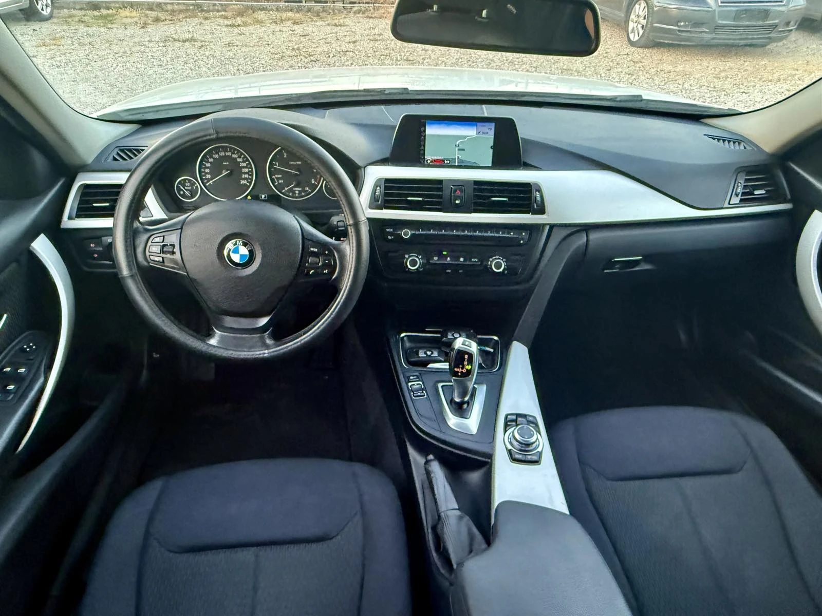 BMW 318 2.0D Italia 143kc, снимка 13 - Автомобили и джипове - 56007255