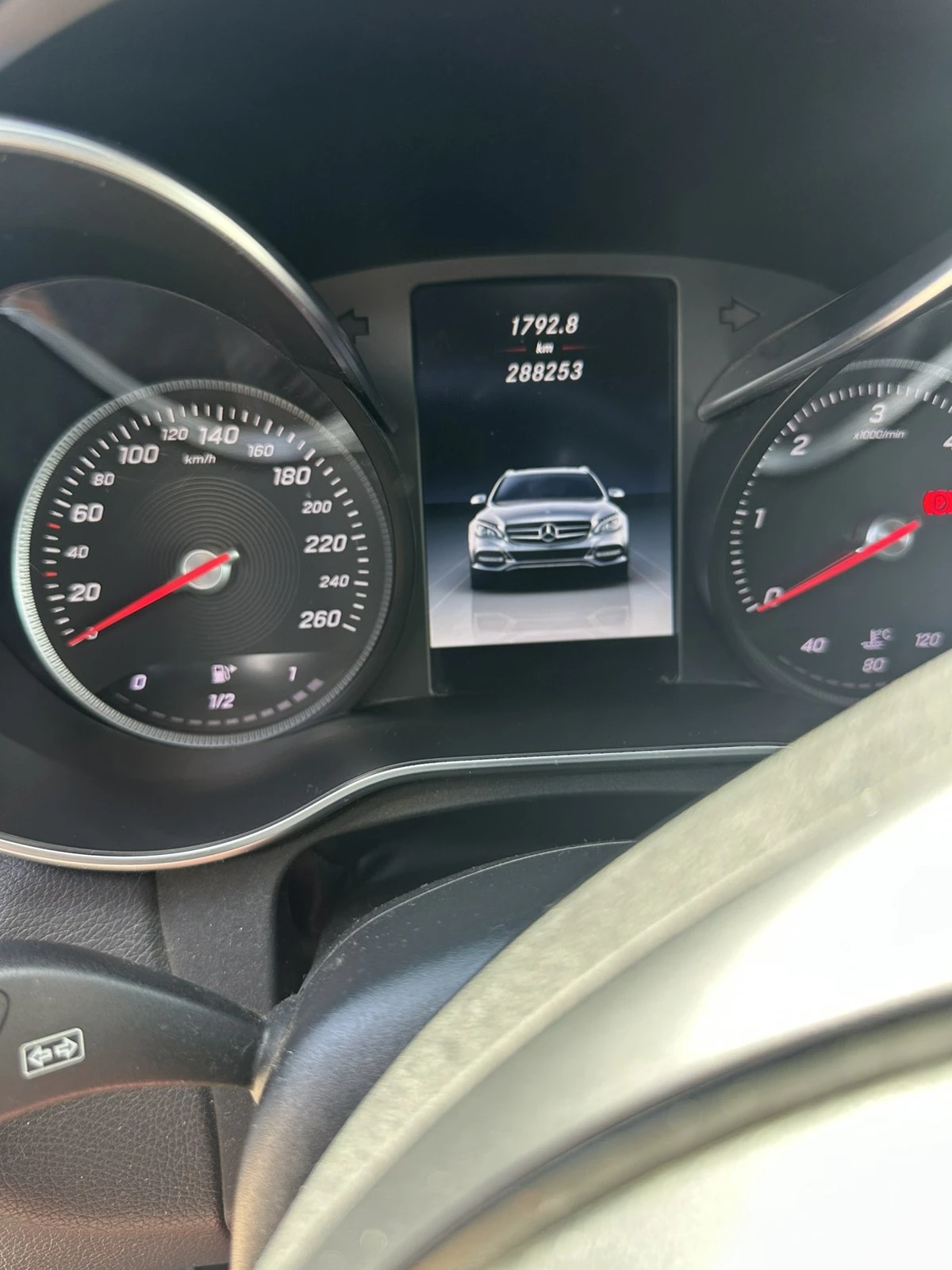 Mercedes-Benz C 200, снимка 7 - Автомобили и джипове - 56195684