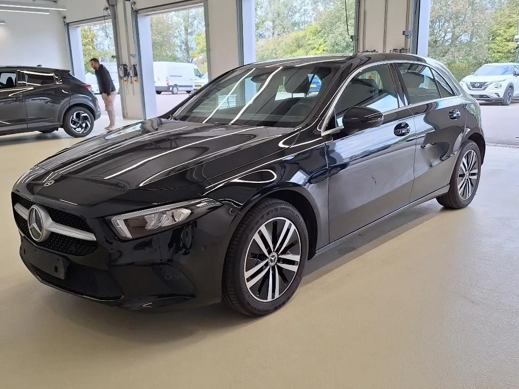 Mercedes-Benz A 250 LUXURY LINE LEATHER NAVI LED 