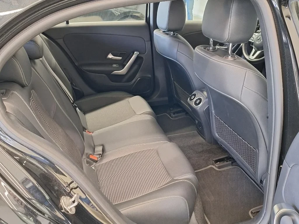 Mercedes-Benz A 250 LUXURY LINE LEATHER NAVI LED , снимка 11 - Автомобили и джипове - 56305437