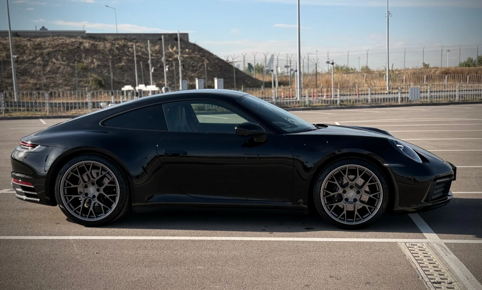 Porsche 911 CARRERA, снимка 4 - Автомобили и джипове - 56426099