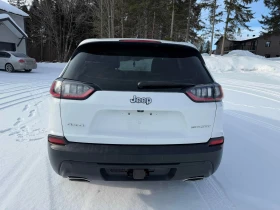 Jeep Cherokee * * CARFAX * * АВТО КРЕДИТ * * , снимка 4