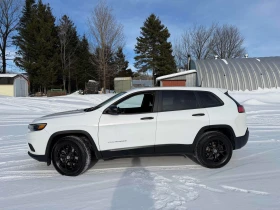 Jeep Cherokee * * CARFAX * * АВТО КРЕДИТ * * , снимка 5