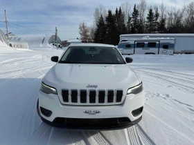 Jeep Cherokee * * CARFAX * * АВТО КРЕДИТ * * , снимка 2