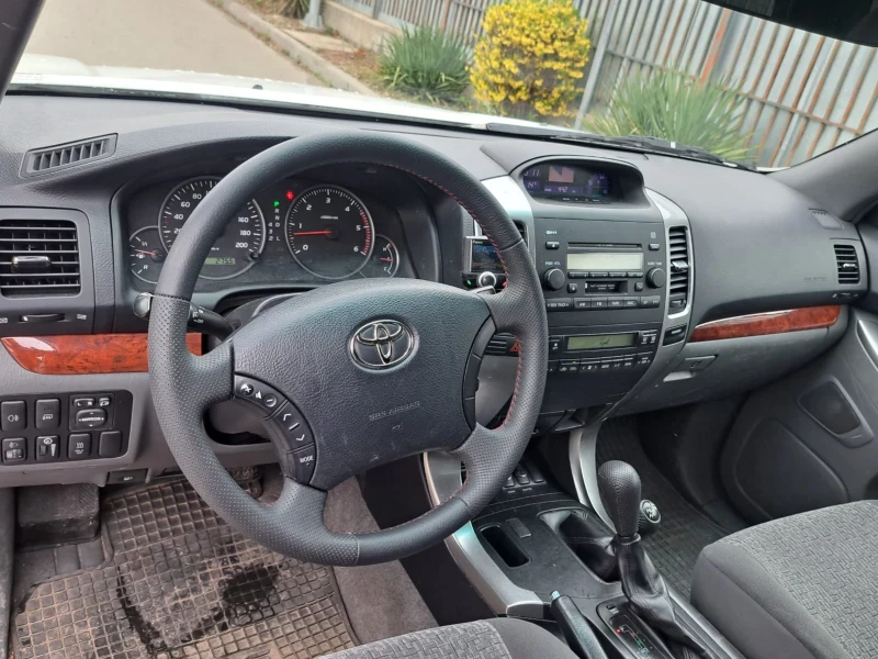 Toyota Land cruiser Автоматик, снимка 6 - Автомобили и джипове - 49627657