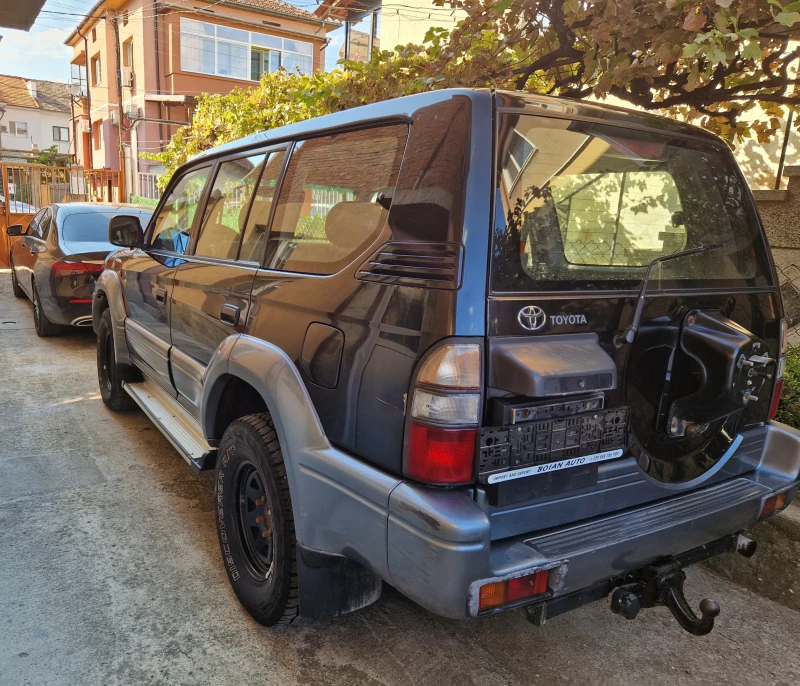 Toyota Land cruiser 3.0TD-автоматик, снимка 2 - Автомобили и джипове - 51894111