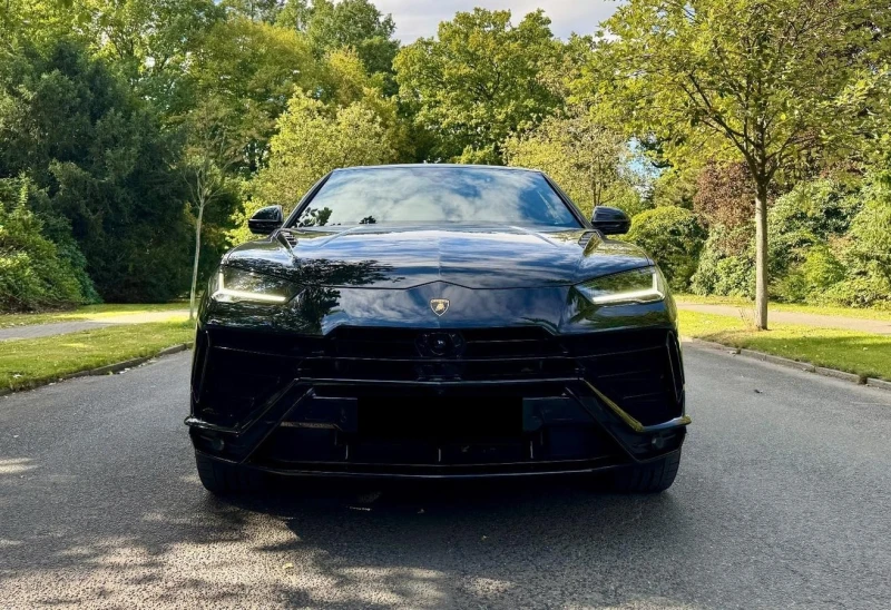 Lamborghini Urus S/666 HP/CARBON/CERAMIC/B&O/NERO HELENE/TV/PANO/  , снимка 2 - Автомобили и джипове - 52244345