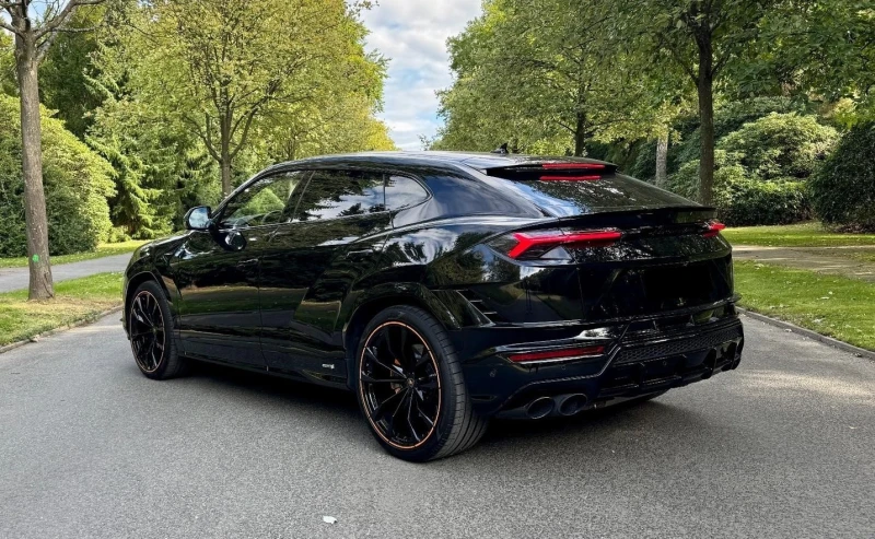 Lamborghini Urus S/666 HP/CARBON/CERAMIC/B&O/NERO HELENE/TV/PANO/  , снимка 4 - Автомобили и джипове - 52244345