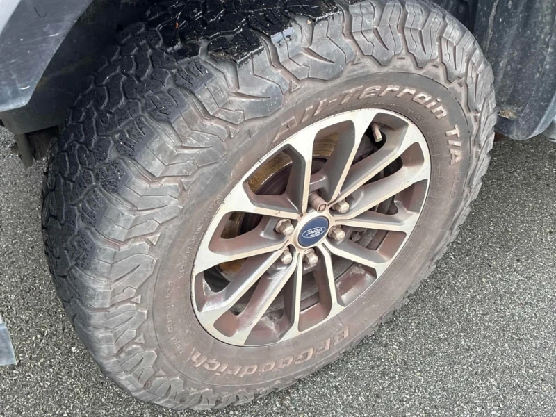 Ford F150 * 4WD SuperCrew Box * CARFAX * БЕЗ ПЪРВОНАЧАЛНА ВН, снимка 7 - Автомобили и джипове - 52877714