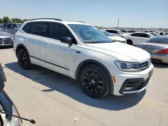 VW Tiguan SE, снимка 1 - Автомобили и джипове - 47494655