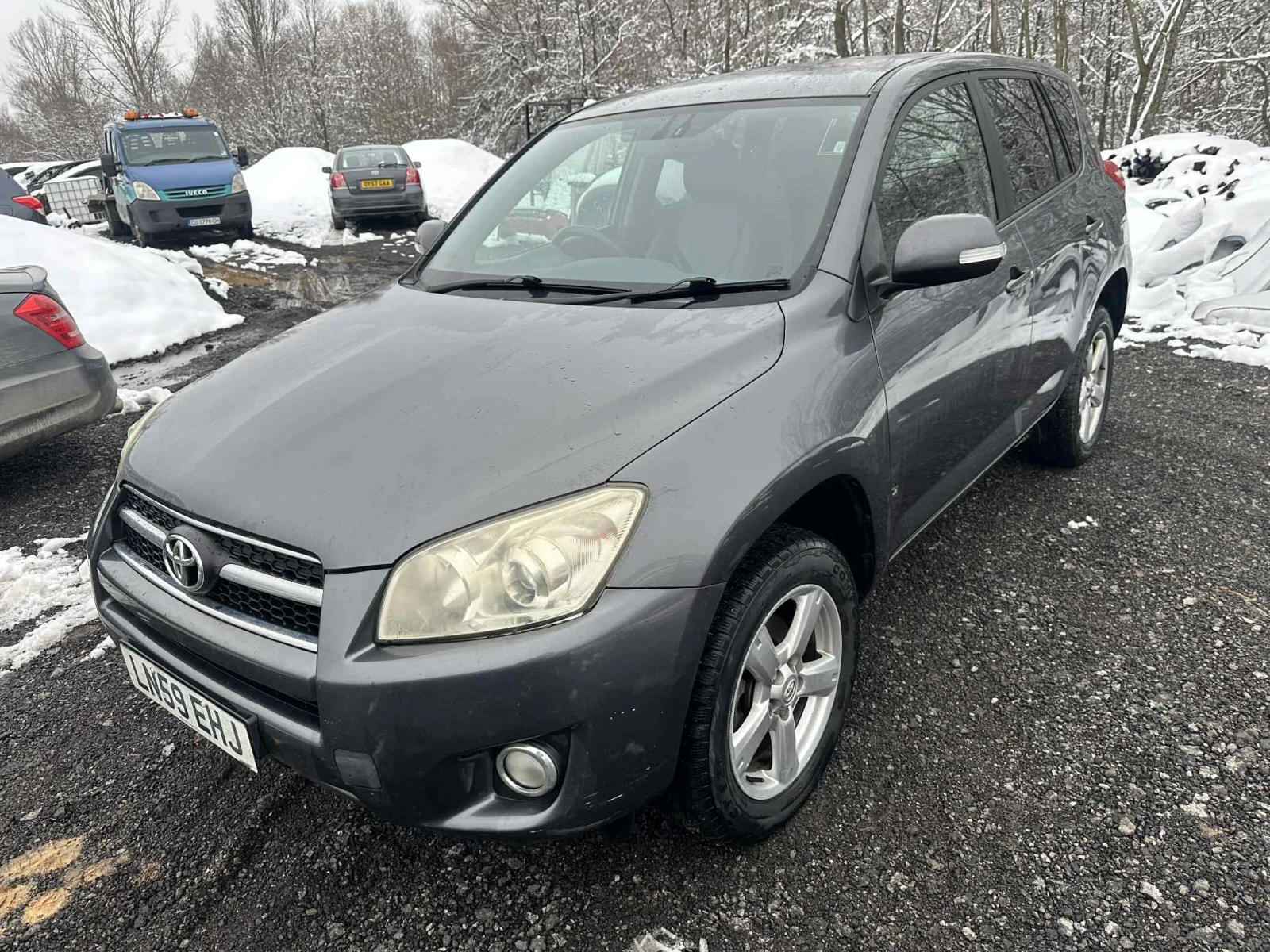 Toyota Rav4 2. 2 D-4D (150 к. с. ), 4x4, НА ЧАСТИ - изображение 5