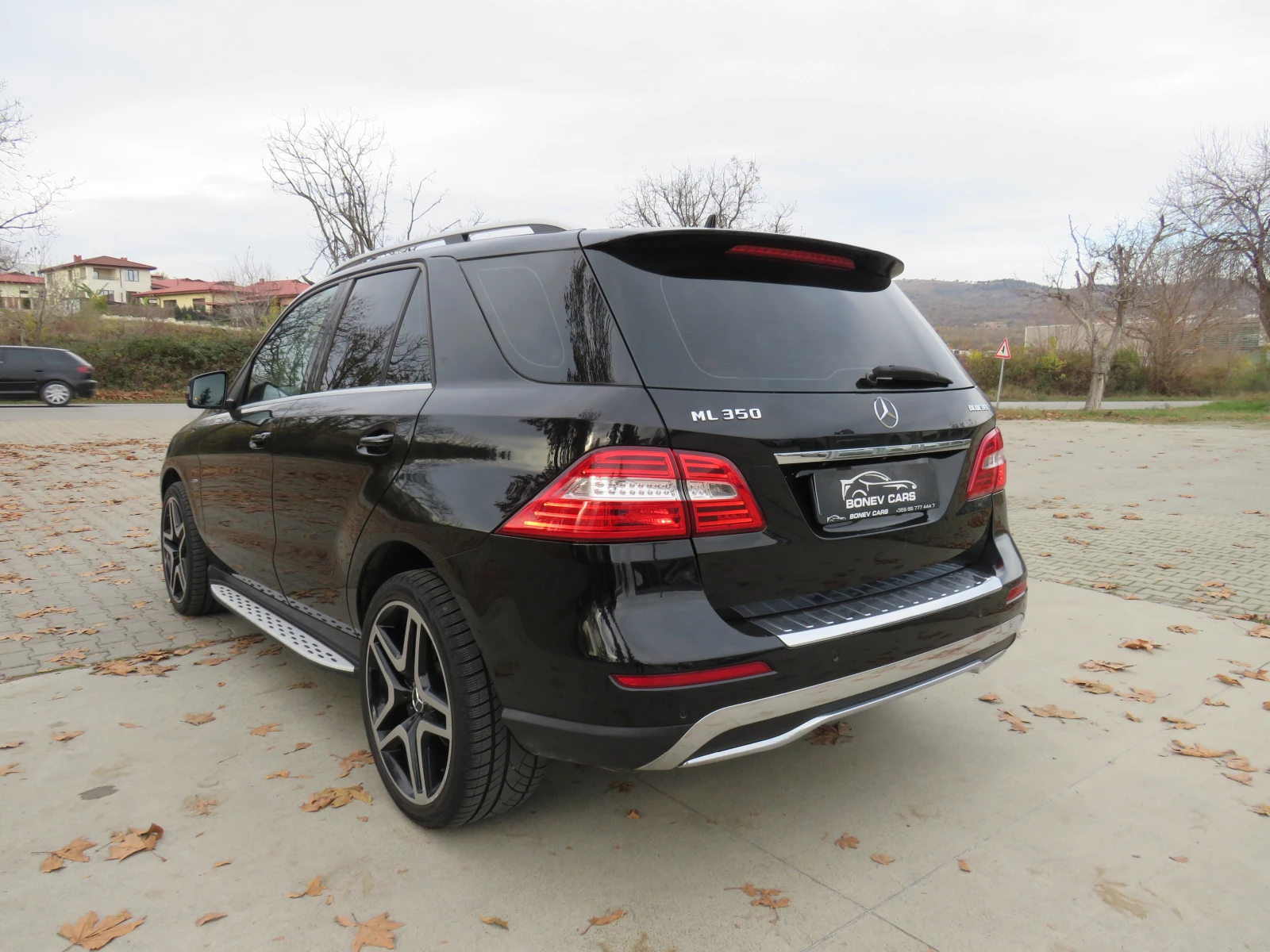 Mercedes-Benz ML 350 * AMG-PACK DISTRONIC+ РЕГИСТРИРАН*  - изображение 7