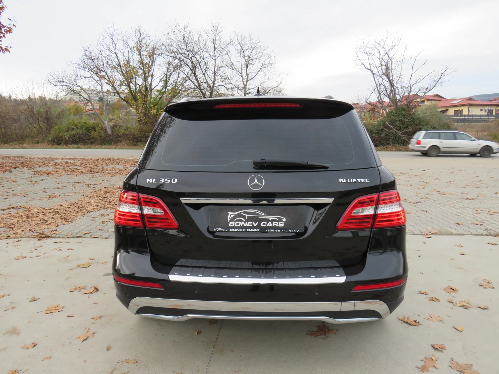 Mercedes-Benz ML 350 * AMG-PACK DISTRONIC+ РЕГИСТРИРАН*  - изображение 6
