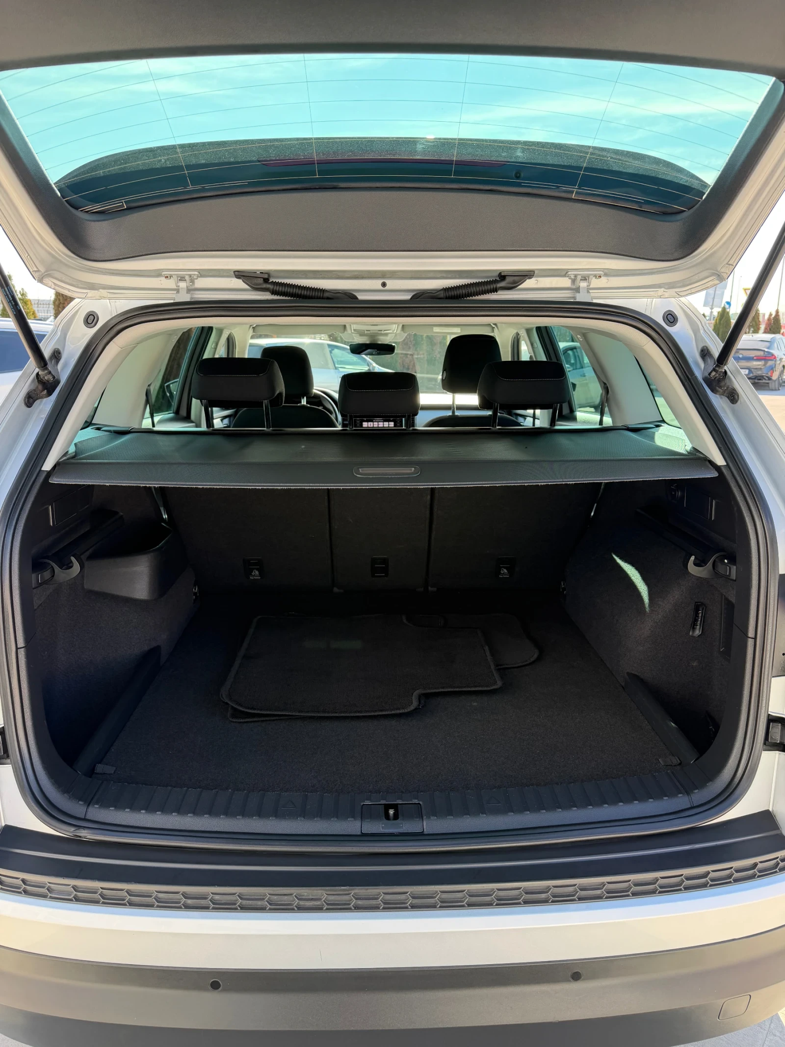 Skoda Kodiaq * 2.0* TOP* LIZING* , снимка 13 - Автомобили и джипове - 53782977